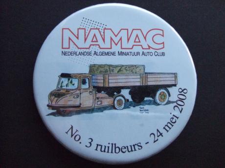NAMAC ruilbeurs voor miniatuurauto's in Houten, No.3, 24-5-2008.Piaggio Ape 1958 ( Vespacar)driewielige bedrijfswagen.bruin
